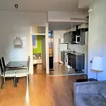 Ferienwohnung Fuer 3 Personen Ca 50 Qm In Barcelona-Sants-Montjuic, Costa Brava Costa Del Maresme
