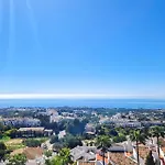 Cozy Apartment In Mijas Costa With Kitchen