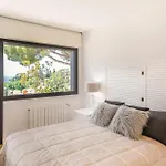 Cozy Home In Alella With Kitchen