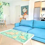 Apartamento Moderno Y Con Estilo En La Carihuela