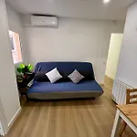 Charming And Quiet Apartments Near Barcelona