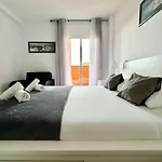 Apartment In La Reserva De Marbella