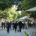 Ferienwohnung Fuer 9 Personen Ca 120 Qm In Barcelona-Eixample, Costa Brava Costa Del Maresme