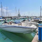 Beautiful Apartment In Alcossebre With 1 Bedrooms, Wifi And Swimming Pool