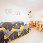 2 Bedroom Amazing Apartment In Oropesa Del Mar