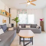 2 Bedroom Amazing Home In Vinuela