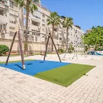 Beautiful Apartment In Malaga With Kitchen