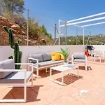 Villa Senia, Close To Sitges With Private Pool