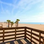 Gorgeous Apartment In Canet Den Berenguer