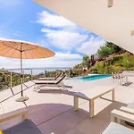 Luxury Seaview Villa Leala - Tcm