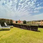 Luxury Ground Floor Apartment With Spa Facilities