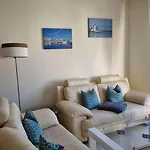 Casa Duquesa With Pool Views Close To Port