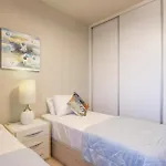 2 Bedroom Stunning Apartment In Mar De Cristal
