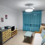 Vivienda Cercana A La Playa Con Todas Las Comodidades