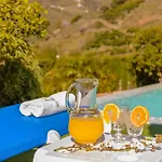 Villa Las Palmeras De Torrox By Ruralidays