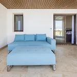 2218-Duplex First Line Beach With Sea View