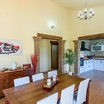 Villa Solgor Benamocarra By Ruralidays