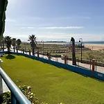 Tarifa Cozy House - Beach Front, Pool, Parking