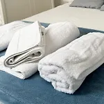 Apartamento Hawkins Costa 1A