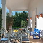 Villa Iris