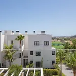 Las Olas Apartment By Alfresco Stays