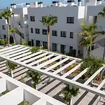 Las Olas Apartment By Alfresco Stays