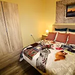 Moderno Apartamento Muy Cerca De Barcelona