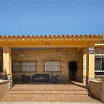 Villa Con Piscina Y Barbacoa Para 13 Personas Cerca Del Metro