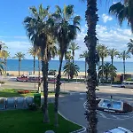 Apartamento Frente Playa-Premium