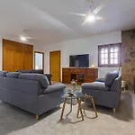 Valdeazahares House