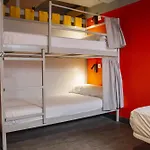 Room00 Valencia Hostel