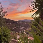 Casa Bizon - Your Holiday Oasis With Private Pool