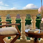 Villa Perez Rey