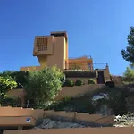 Villa Dumas With Amazing Sea Views, Ac And Private Pool