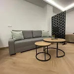 Carla Suite Home