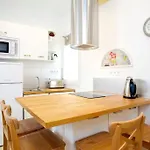 Gracia Travesera 2 Bedrooms Renovated Apartment