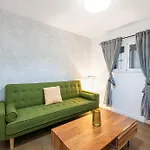 Modern & Cozy -1Bedroom-Coutyard-Center