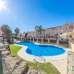 Surf Apartment - Wifi - Parking - Swimming Pool - Patio - Garden