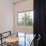2-Bedroom Apartment Just 1 Minute From The Metro