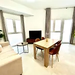 Strategic Stay - Unlock Valencia'S Best Kept Secret