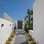 4-Bedroom Modern Villa With Heated Pool
