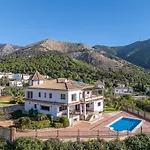 Villa Piscina Privada, Vistas Al Mar Y Montana