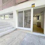 Amplio Apartamento Con Parking Y En El Centro