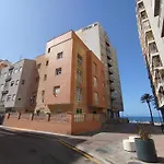 El Caprichito - Fantastico Piso Reformado A 20 Metros De La Playa
