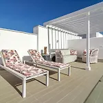 Lm362B - 2 Bedroom Penthouse With Large Sundeck