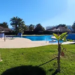 Villa Mariposa, Urbanizacion Naturista