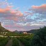 Room In Farmhouse - Mandarina Room With Incredible View