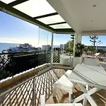 Mi Capricho Beachfront Penthouse With Terrace And Sea View
