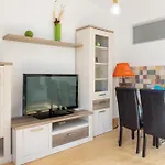 Old Town Luxe Apartment