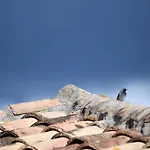 Hermosa Casita De Pueblo Con Piscina En Benahavis